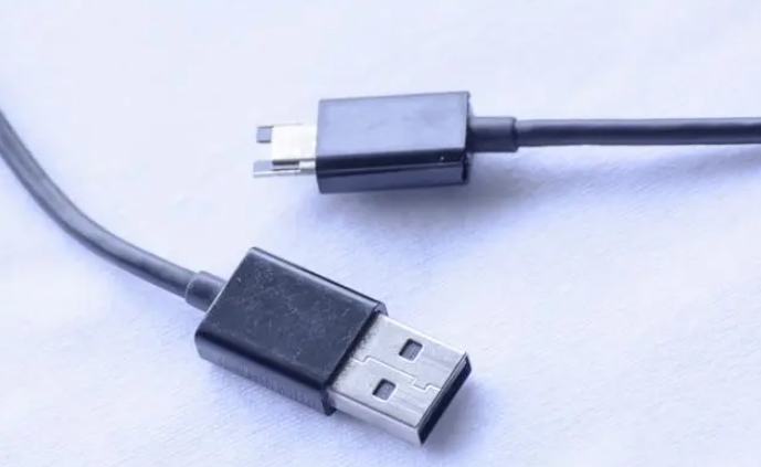 Will data cable affect the charging speed of mobile phone