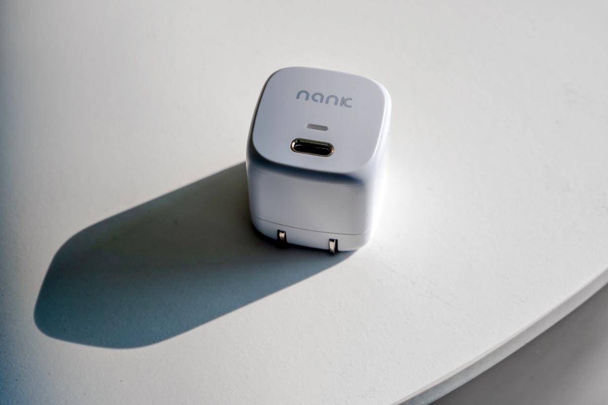 Which brand of Apple third-party charger is the best and its ranking?
